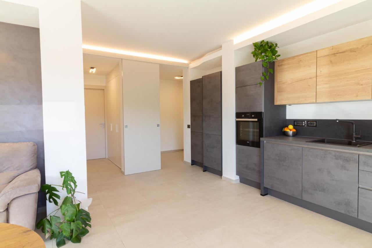 Istai Poetto Apartment Cagliari Ngoại thất bức ảnh